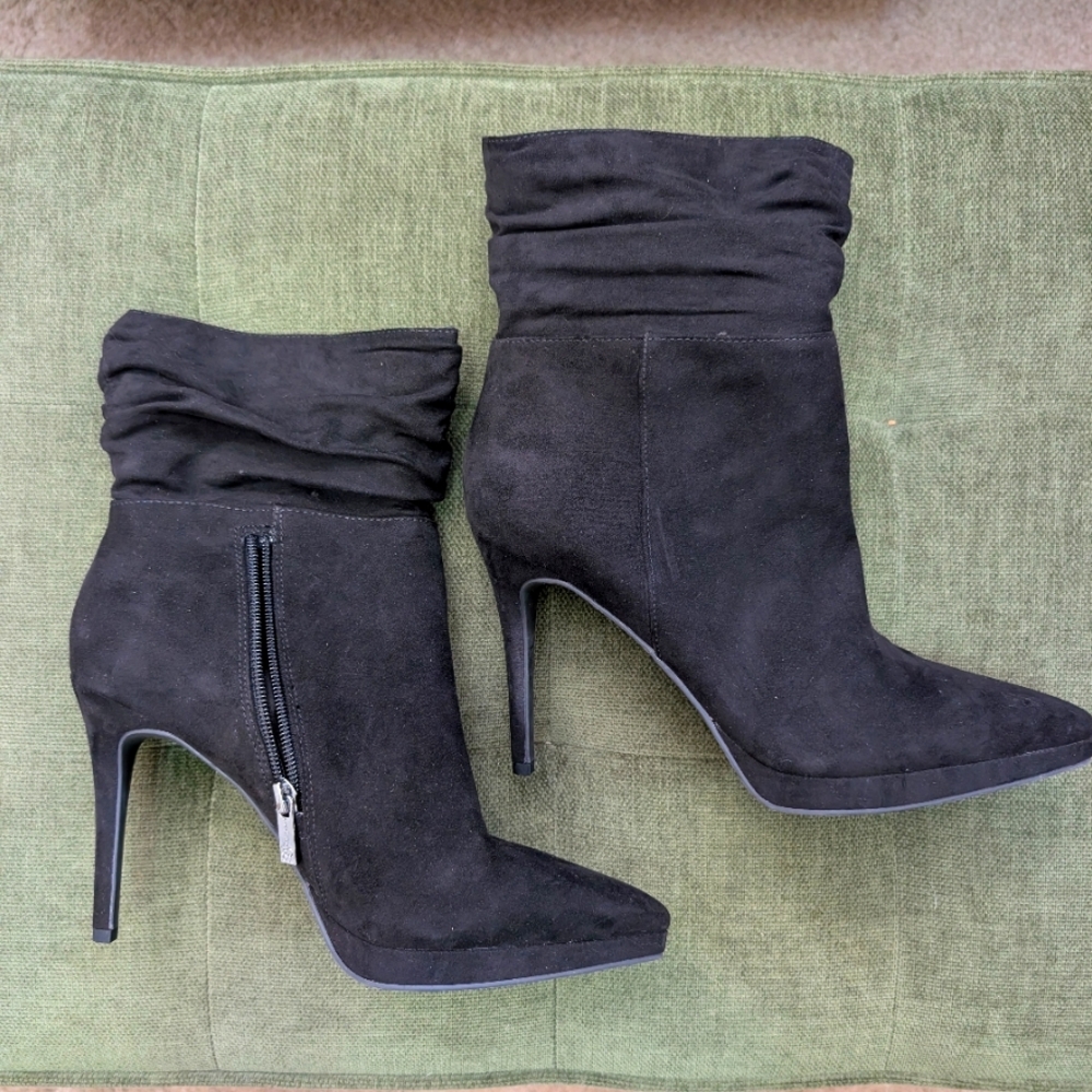 Hot Black Stiletto Jessica Simpson Boots In Faux Suede